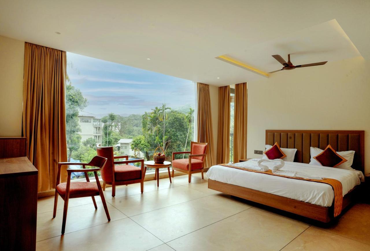 Bluemist Resorts Athirappilly Eksteriør bilde