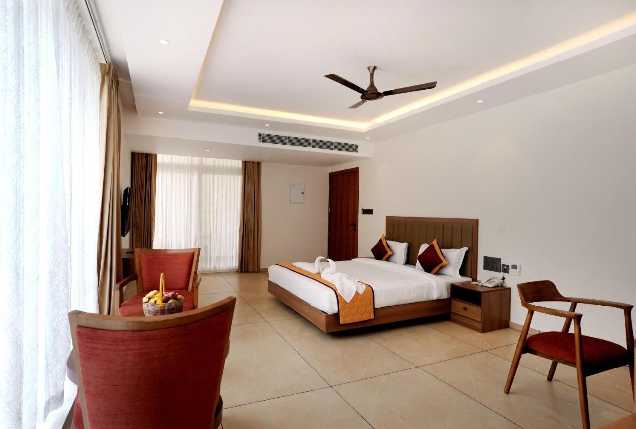 Bluemist Resorts Athirappilly Eksteriør bilde