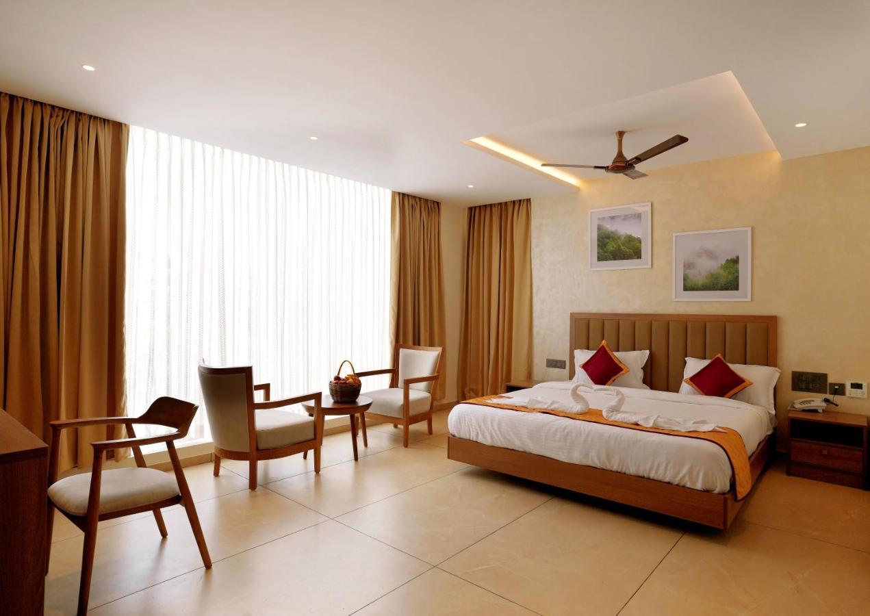 Bluemist Resorts Athirappilly Eksteriør bilde