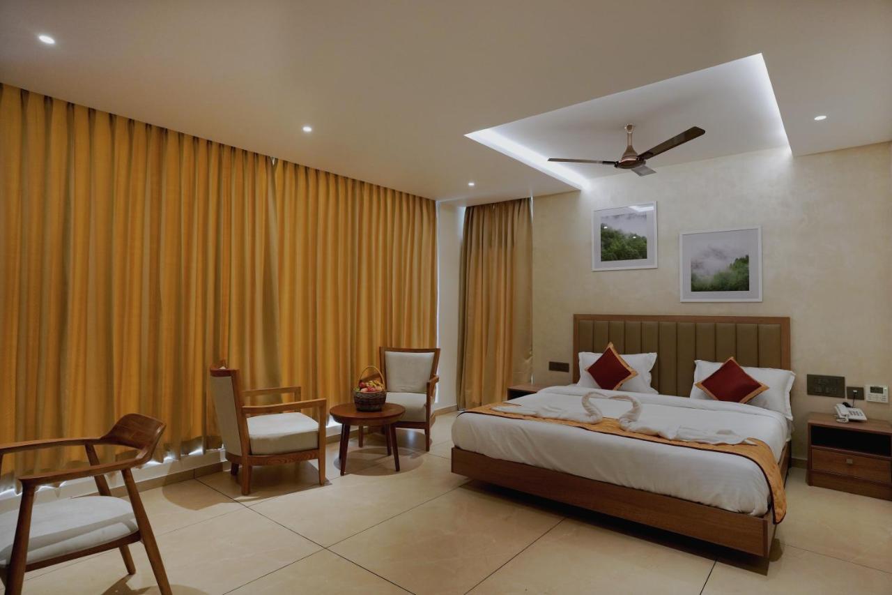 Bluemist Resorts Athirappilly Eksteriør bilde
