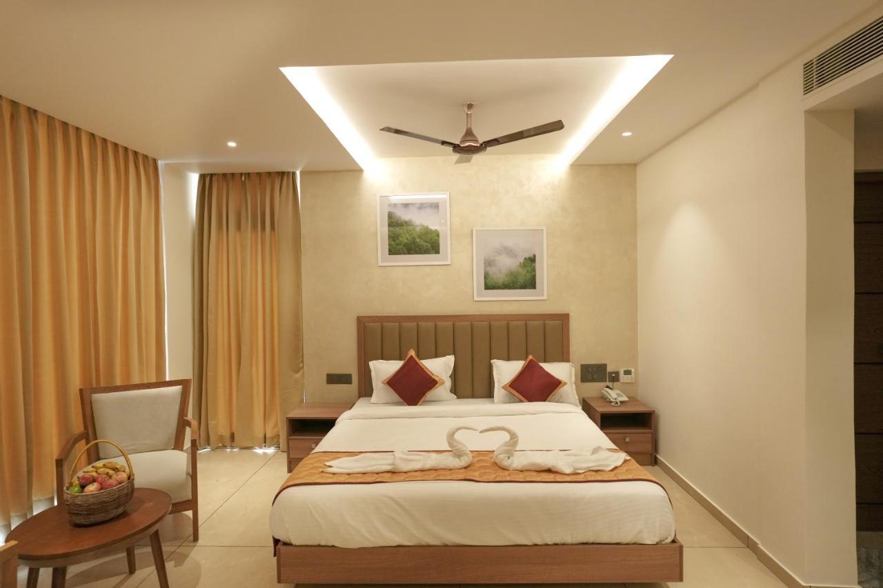 Bluemist Resorts Athirappilly Eksteriør bilde